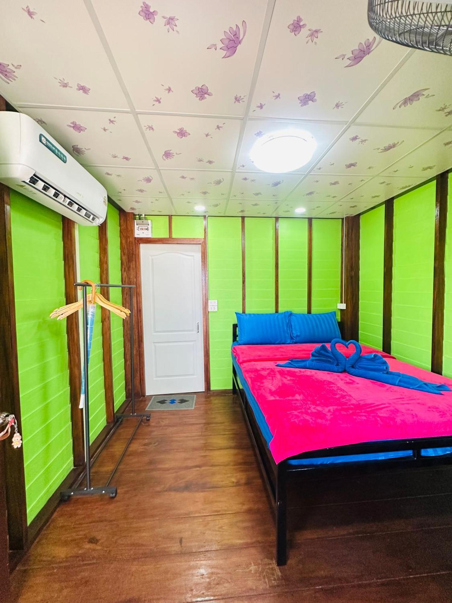 Koh Mook Rem Ley Hotell Trang Eksteriør bilde